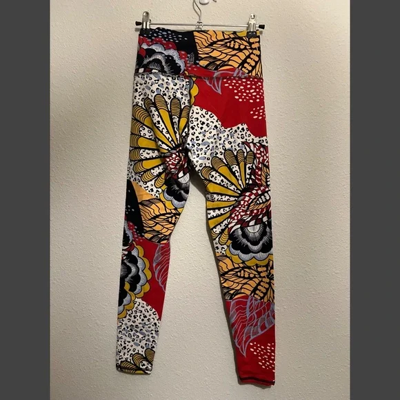 #402 Free People Movement Never Better Leggings 7/8 Wild and Free Printed XS - Picture 6 of 7